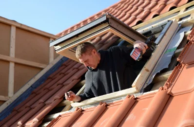 Pose de fenêtres de toit Velux à Davayé